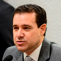 NEFI CORDEIRO