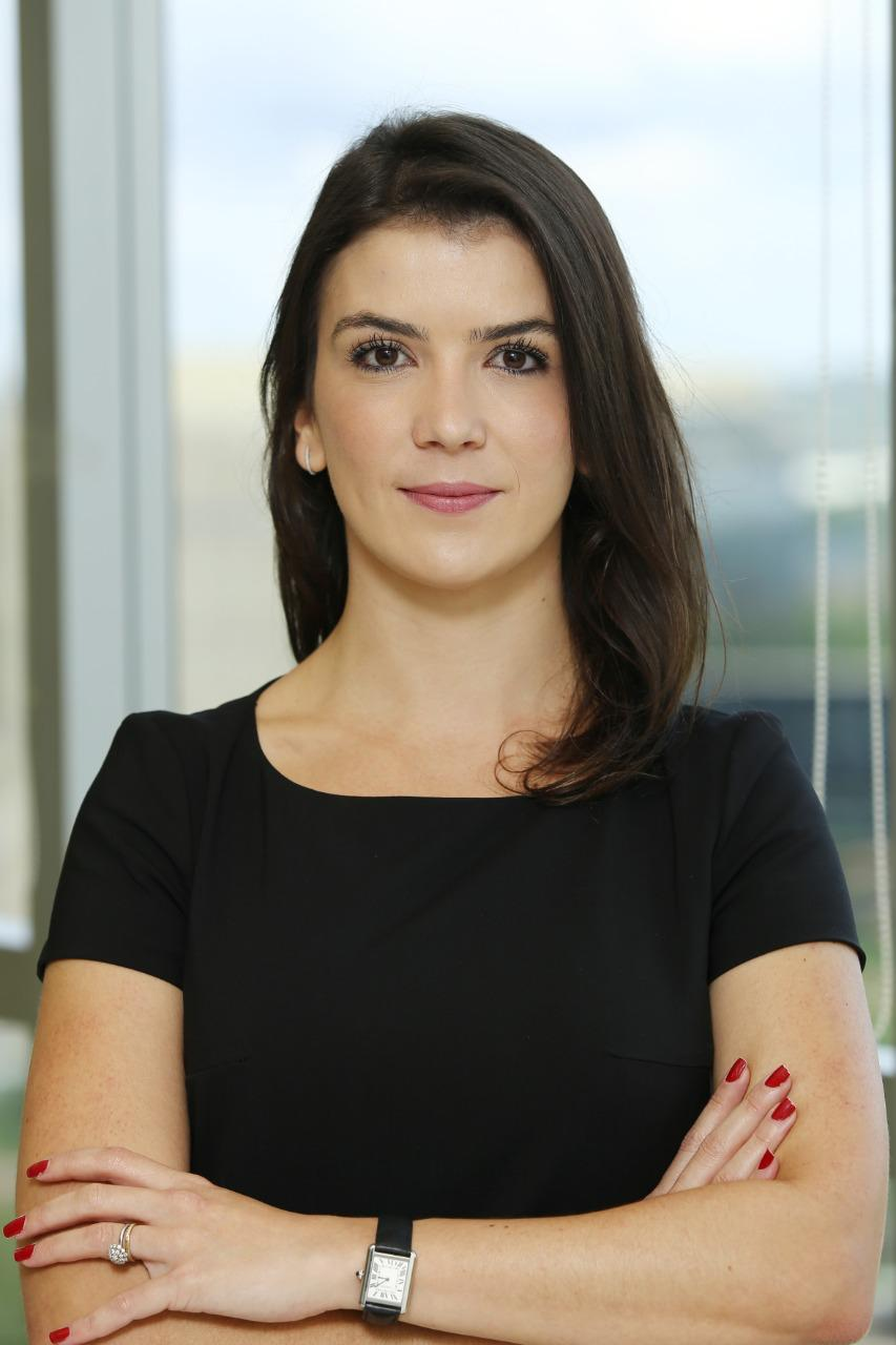 Caroline Maria Vieira Lacerda