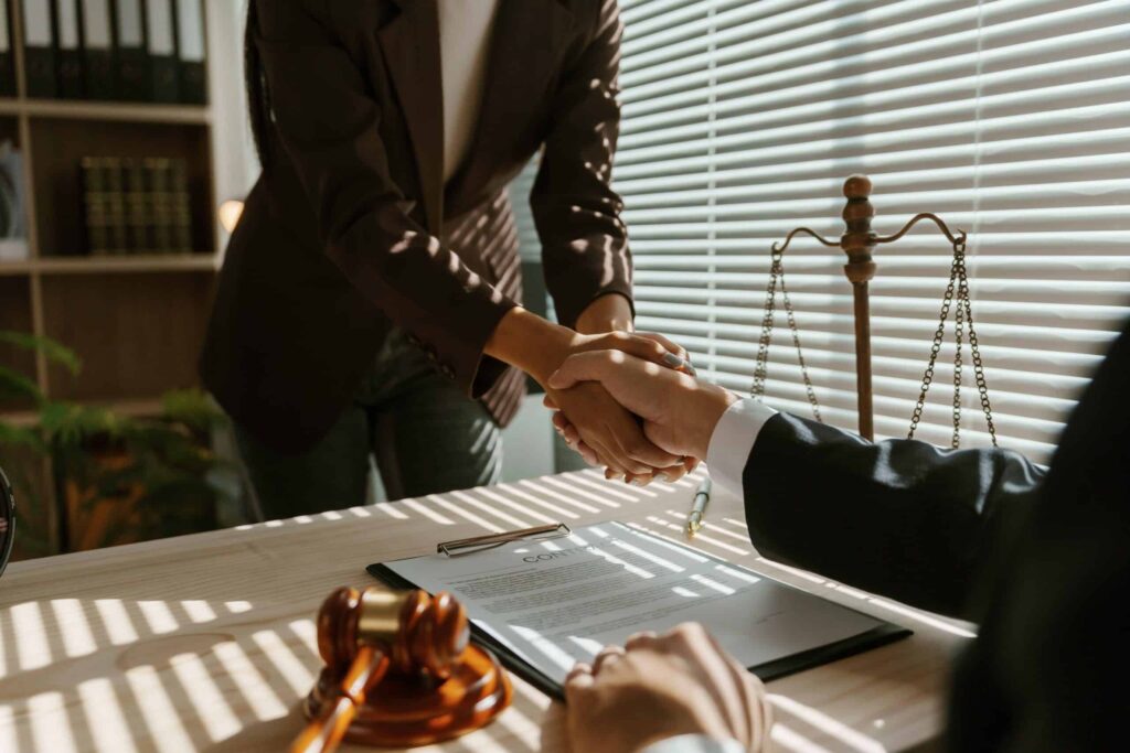 Arbitragem no Direito Brasileiro: O que é e qual é o Papel do Árbitro?
