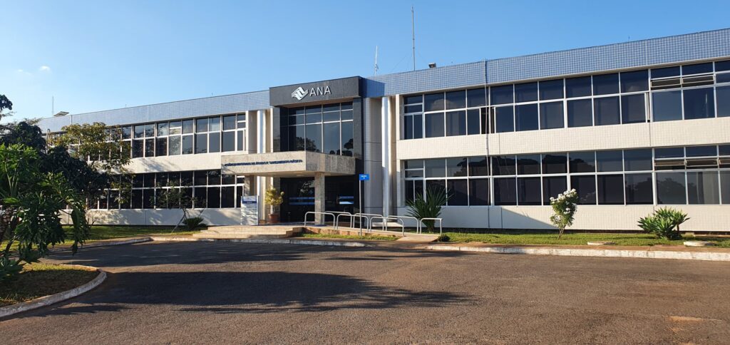 Agência nacional de águas e saneamento básico: como funciona e o que fiscaliza