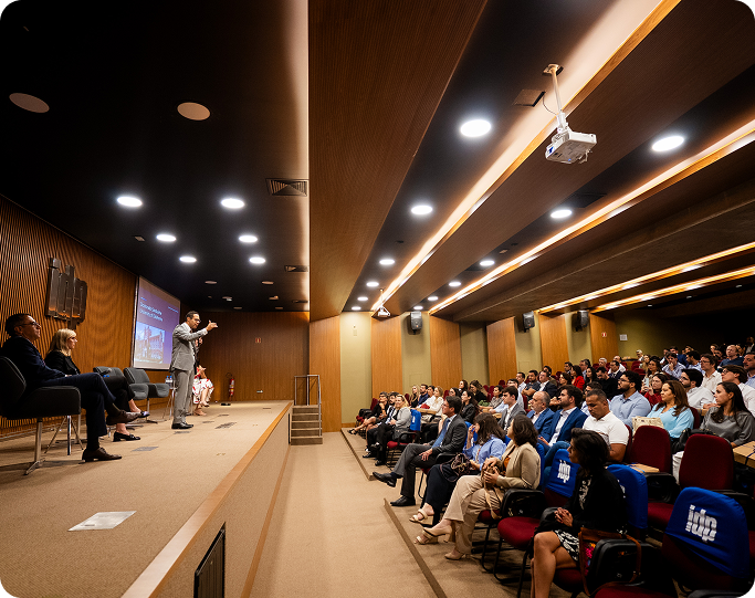 Auditório do IDP durante um evento